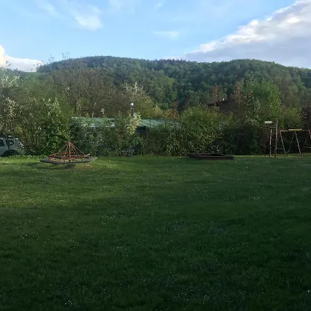 Retro U Vltavy, Slapska Prehrada Lodge *