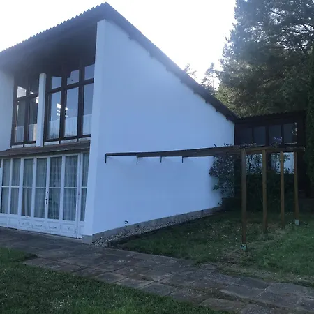 Retro U Vltavy, Slapska Prehrada
